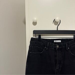 ⭐️WORN ONCE⭐️Good American Straight Jeans